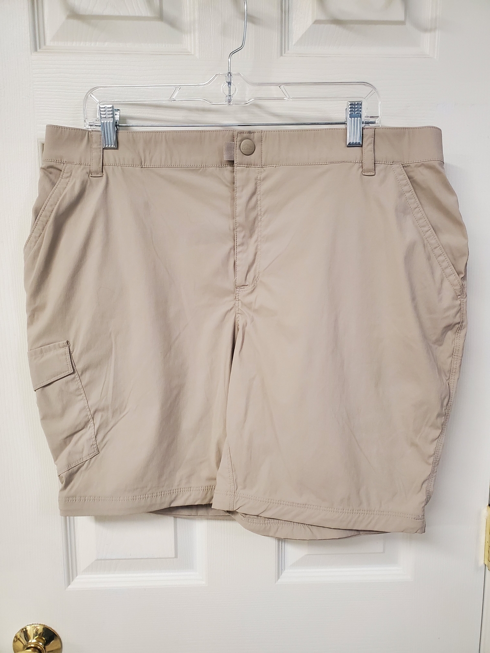 L.L.Bean Khaki/Tan Outdoor Cargo Shorts
